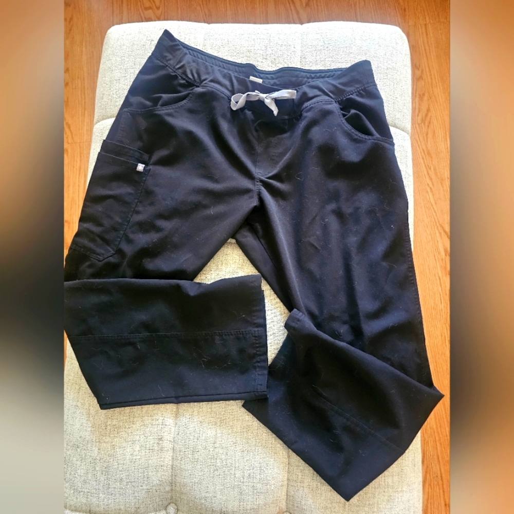 Womens FIGS sz XL Yola-black